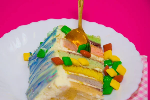 Pezzo di torta colorata — Foto Stock