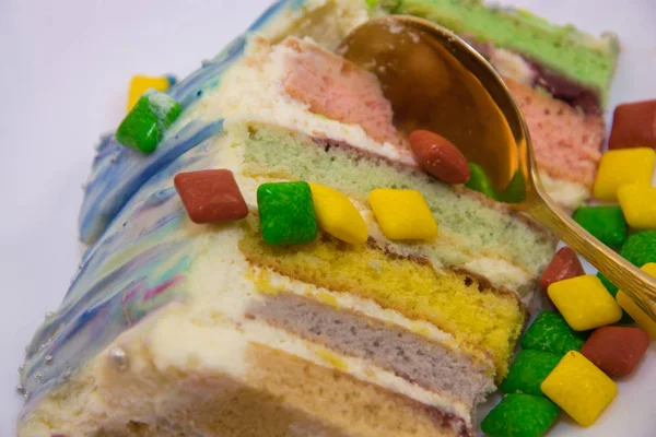 renkli pasta parçası