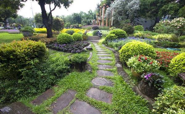 Ornamental Public Gardens Bushes Greenery Flowers — Stock Photo, Image