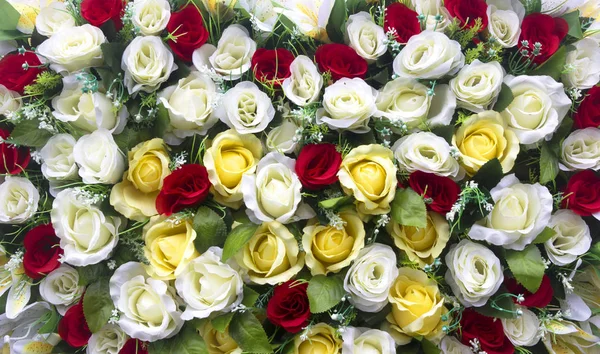 Kunstbloemen Witte Rode Rozen Achtergrond Mooie Gele — Stockfoto