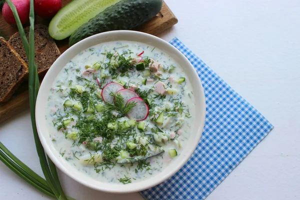 Okroshka Est Une Soupe Froide Traditionnelle Russe Été Dans Bol — Photo