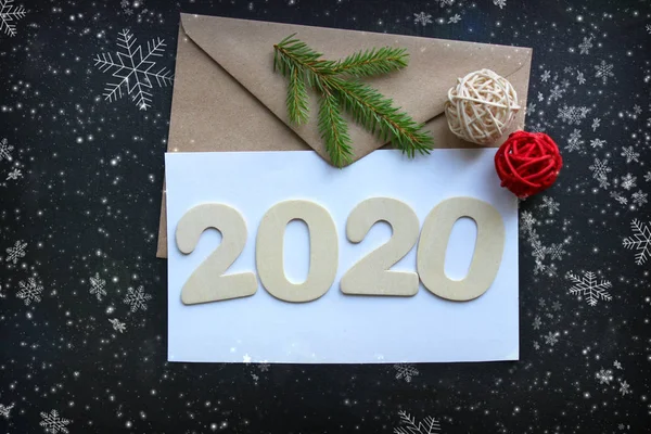 2020 Yeni yıl, Noel geçmişi. Boş bir mektuptaki şekiller, kopyalama alanı. 