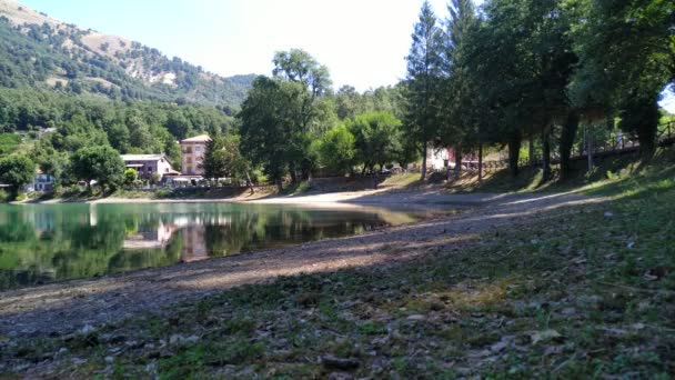 Small Lake Sirino South Italy Summer — Stock Video