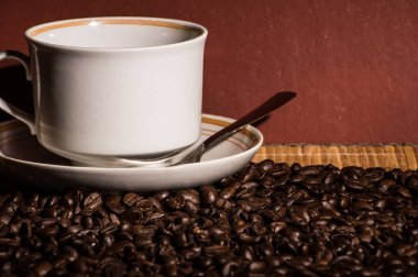 Kahve çekirdekleri hazırlanması için ayarla