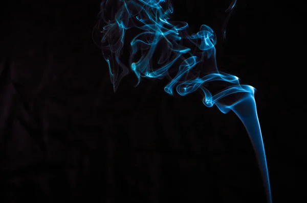 Füst Fekete Háttérrel Kivonás — Stock Fotó