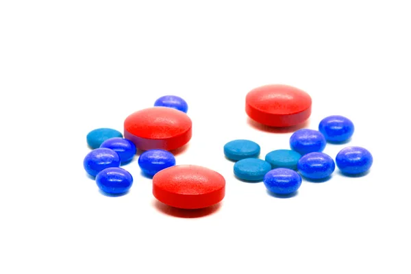 Veelkleurige Pillen Van Verschillende Grootte Zijn Verspreid Groen Oranje Rood — Stockfoto