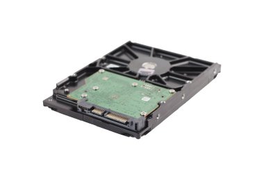 Beyaz arka plan üzerinde izole edilmiş soketleri ve devreli kişisel bilgisayar veya dizüstü bilgisayar için tek metal sabit disk