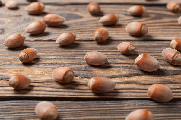 Fresh Ripe Hazelnuts Strewn Old Weathered Wooden Table Kitchen — Stock Photo, Image