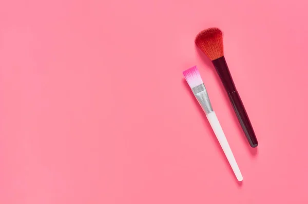 Conjunto Escovas Cosméticas Para Sobre Fundo Rosa Conceito Beleza Cuidados — Fotografia de Stock