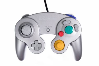 Bir Yakın Çekim Bir Gümüş Nintendo Gamecube Video Oyun Denetleyicisi