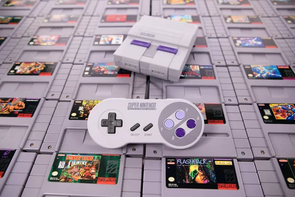 Super Nintendo Classic и Retro Video Gaming — стоковое фото