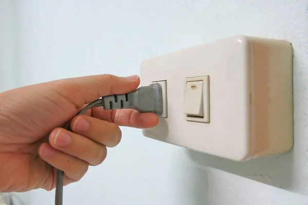 enerji tasarrufu için fişini çekin