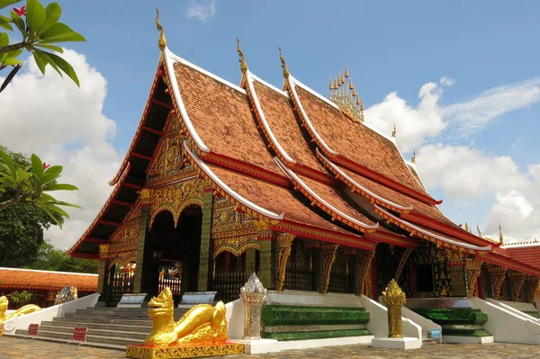 Hermoso Templo Tailandés Región Noreste —  Fotos de Stock