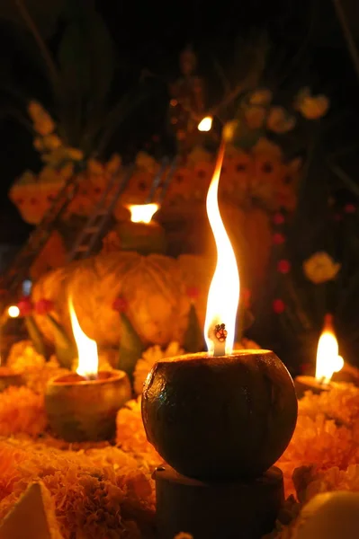 Ok Pansa Festivali'nde Tay yerel fener