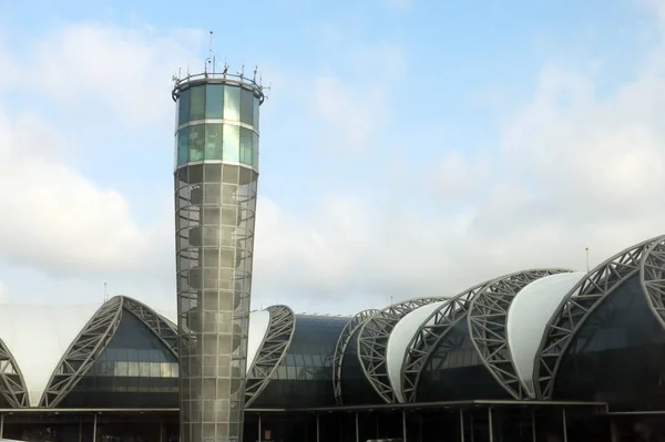 Bangkok Thailand April 2019 Apron Control Tower Suvarnabhumi Airport Day — стоковое фото