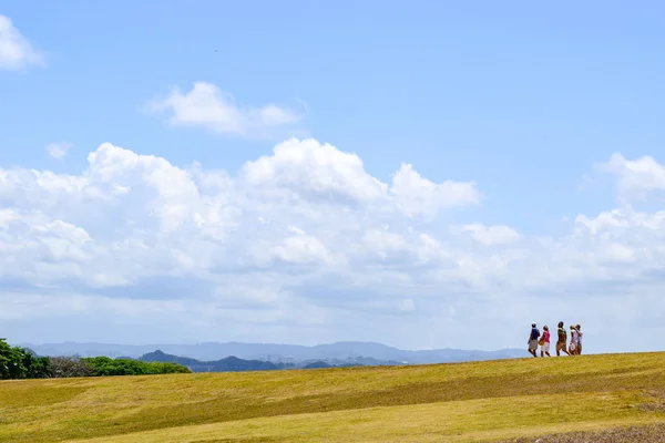 San Juan Puerto Rico April 2014 Tourists Making Way Downhill — Stock Photo, Image