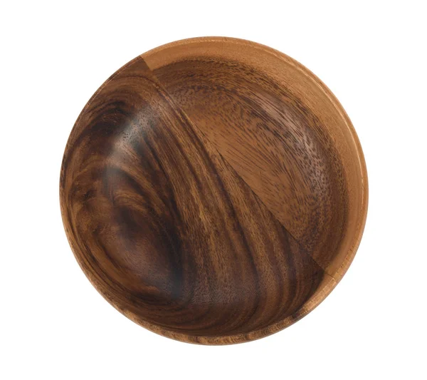 Beyaz arka plan üzerinde izole boş ahşap kase üst görünümden portre vurdu.