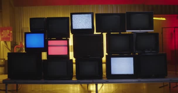 ドリーのテレビの壁 — ストック動画