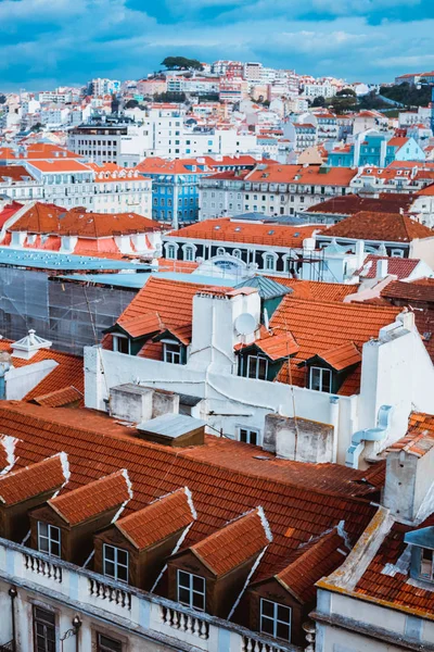 panoramik manzaralı açık olan leyleklerin Lizbon, Portekiz