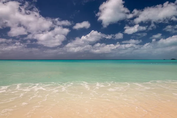 Взгляд Антигуа Барбуда Карибский Бассейн — стоковое фото