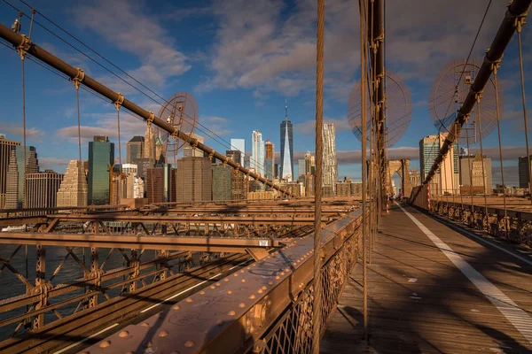 Exposición Hecha Desde Novia Brooklyn Mientras Cruza Aprovecha Hermosa Vista — Foto de Stock