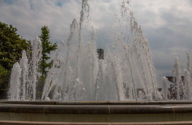 Kopenhag, Danimarka Amalienborg Sarayı. 1771 Kral Frederik v onun heykeli ile Saray Meydanı çevreleyen, Amalienborg dört aynı binadan oluşmaktadır.