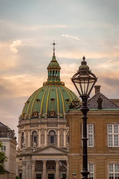 Slottet Amalienborg Köpenhamn Omgivande Palatstorget Med Dess Staty Kung Frederik — Stockfoto