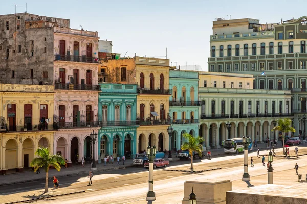Exponering Paseo Marti Gamla Havanna Med Dess Colorfull Byggnader Tas — Stockfoto