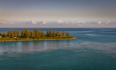 Montego Bay Jamaika limana gelen bir cruise ship den çekilen fotoğraf.