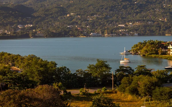 Foto Tirada Navio Cruzeiro Enquanto Chegava Porto Jamaicano Montego Bay — Fotografia de Stock