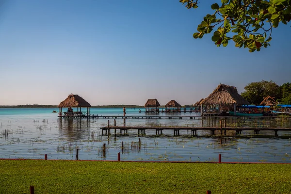 Laguna Bacalar Znana Jest Również Jako Lagoon Seven Colors Bacalar — Zdjęcie stockowe