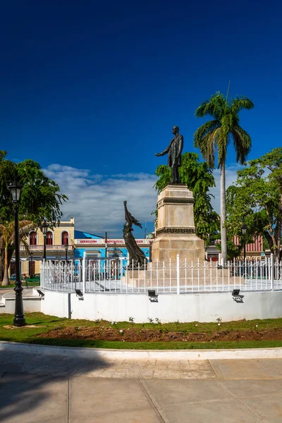 Main Square in Matanzas, Cuba — Stock Photo, Image