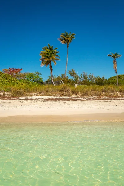 Bahia Honda State Park is a state park with an open public beach — Stock Photo, Image