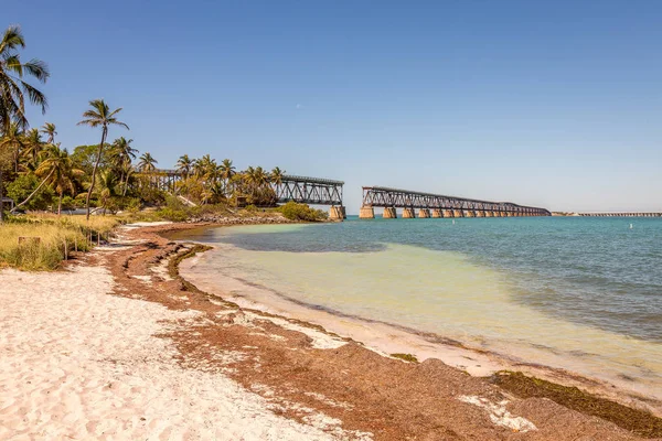 Bahia Honda State Park είναι ένα κρατικό πάρκο με μια ανοικτή δημόσια παραλία — Φωτογραφία Αρχείου