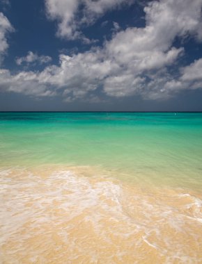 Taken in 2017, this photo was taken in the beautiful Eagle Beach, Aruba, taking advantage of the great conditions at the time. clipart
