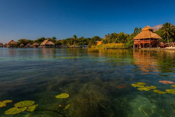 Laguna Bacalar Είναι Επίσης Γνωστή Λιμνοθάλασσα Των Επτά Χρωμάτων Bacalar — Φωτογραφία Αρχείου