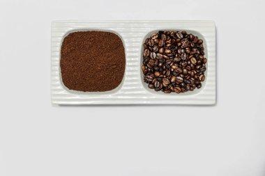 Kavrulmuş ve çekilmiş kahve bölümünü ve kavrulmuş kahve çekirdekleri kısmı