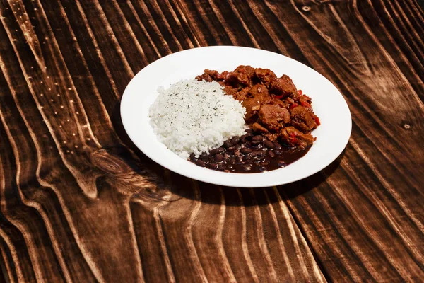 Arroz Feijão Carne Soja Tábua Madeira — Fotografia de Stock