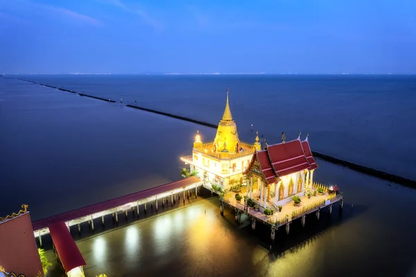 Vista Superior Templo Tailandés Mar Paisaje Tailandiay Wat Hong Tanga — Foto de Stock
