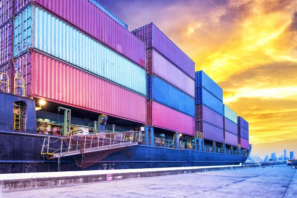 Container Cargo Schip Importeren Exporteren Van Logistieke Bedrijf — Stockfoto