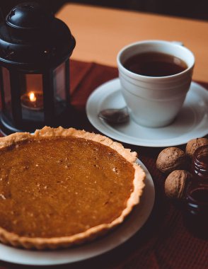 Rahat akşam atmosfer inanılmaz tatlı kabak pasta, reçel ve sıcak çay