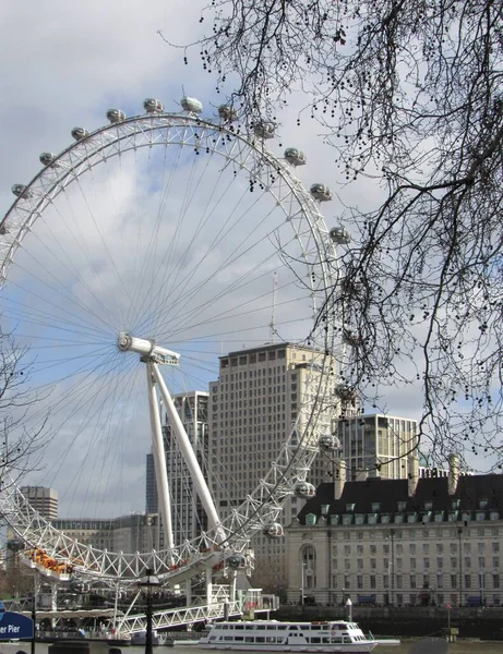 View Famous Ferris Wheel London Eye Also Known Millennium Wheel — Stock Photo, Image