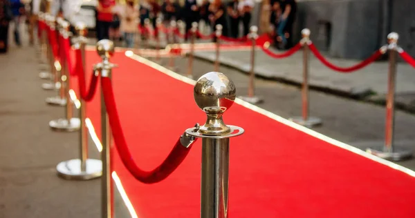 Červený Koberec Bariéry Vstup Před Zahajovací Ceremoniál — Stock fotografie