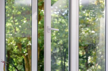 Plastik vinil pencere