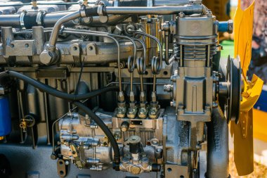 Metal pompa, motor, Tarım makineleri için parçalar.