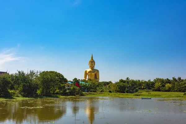 Panoráma Óriás Ülő Buddha Trópusi Táj Napsütéses Napon Ang Thong — Stock Fotó