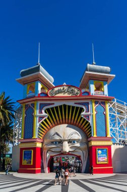 Melbourne Luna Park amusement park entrance clipart
