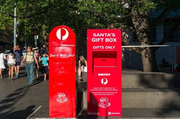 Austrália Post caixa de correio, cartas de Santa e caixa de presente de Santa — Fotografia de Stock