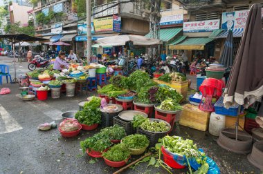 Cho Xom Chieu taze üretmek pazar satıcıları yeşillik ve ve satan
