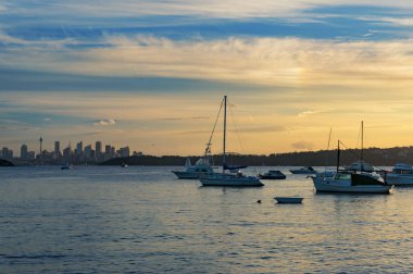 Ba Sydney cityscape ile yatların Muhteşem arka plan